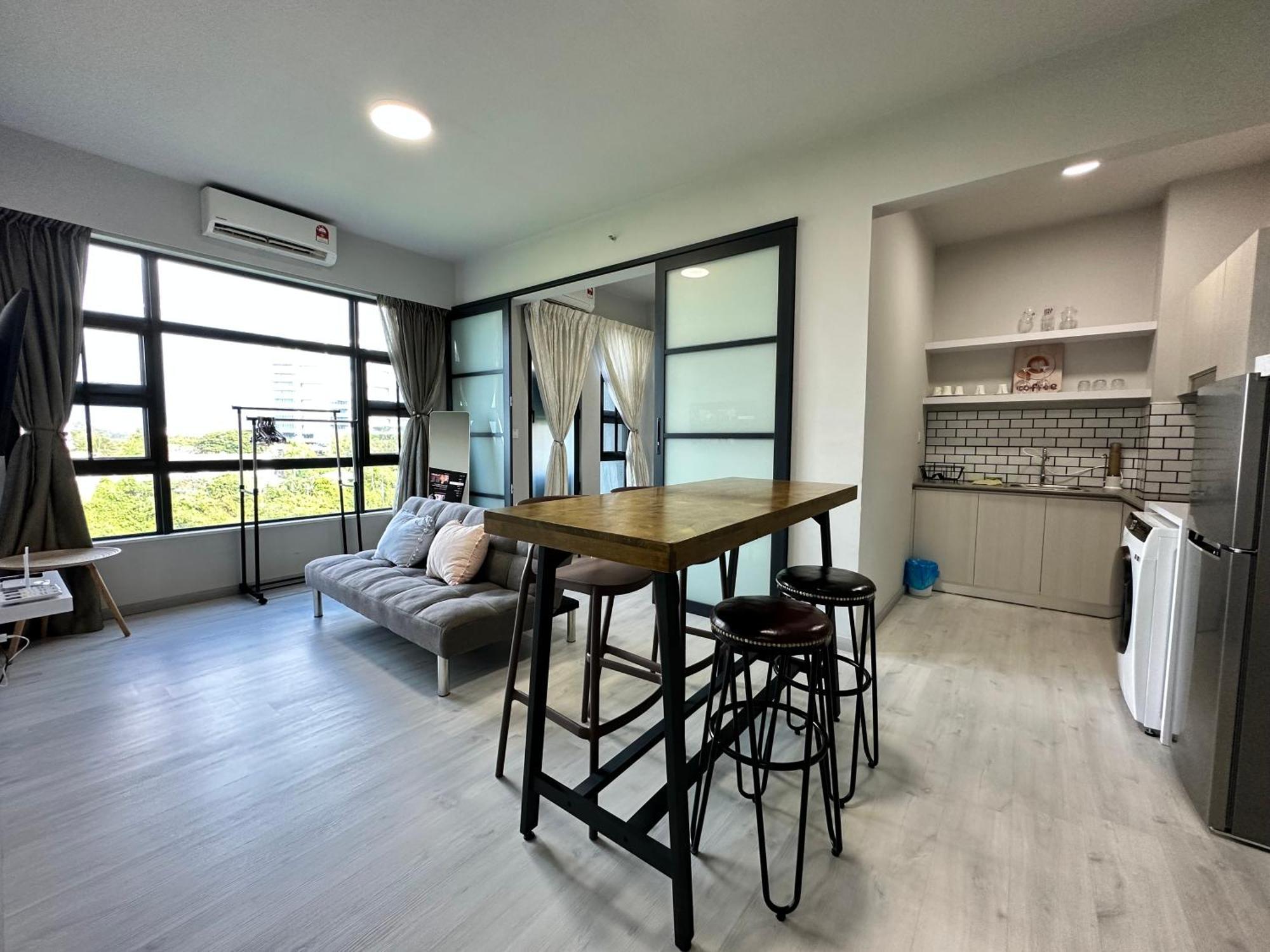 L Homestay Jesseltonquay Jq Kk City亚庇市区中心民宿2房1厕 Кота-Кінабалу Екстер'єр фото