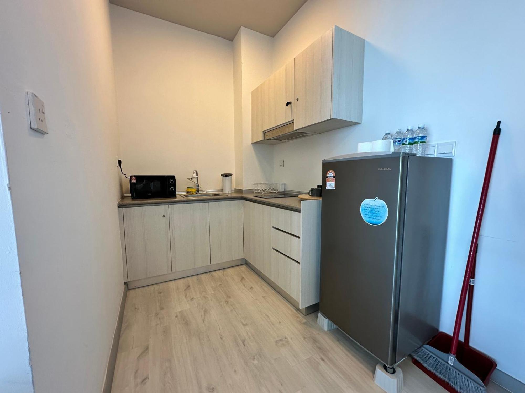 L Homestay Jesseltonquay Jq Kk City亚庇市区中心民宿2房1厕 Кота-Кінабалу Екстер'єр фото