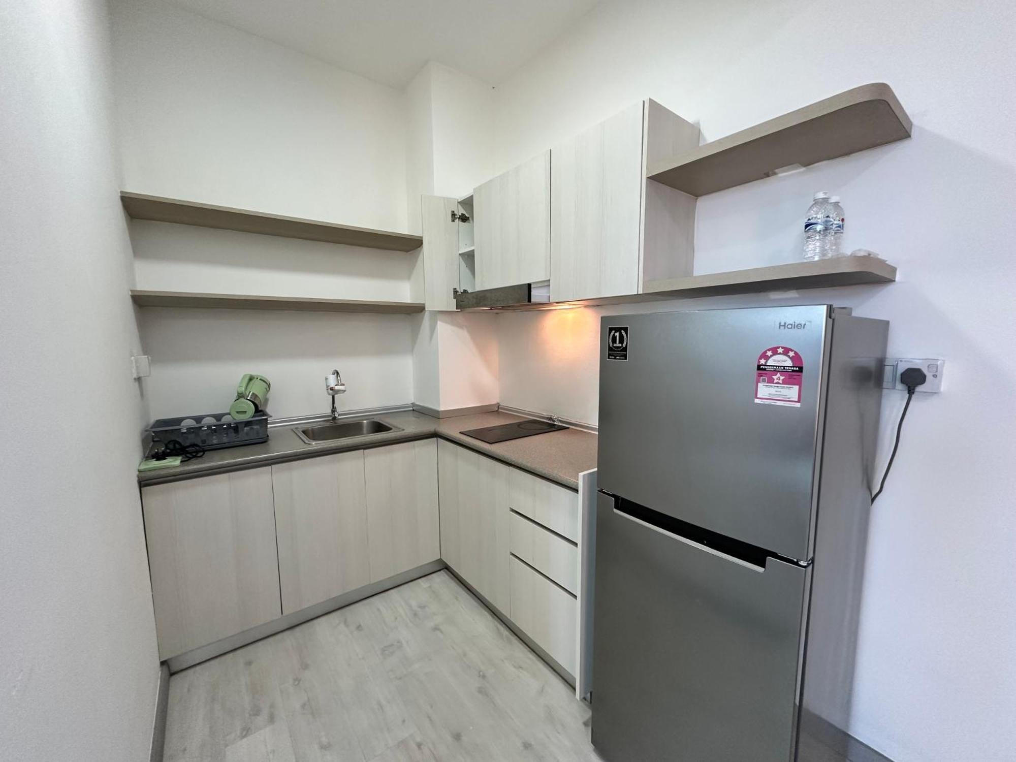L Homestay Jesseltonquay Jq Kk City亚庇市区中心民宿2房1厕 Кота-Кінабалу Екстер'єр фото